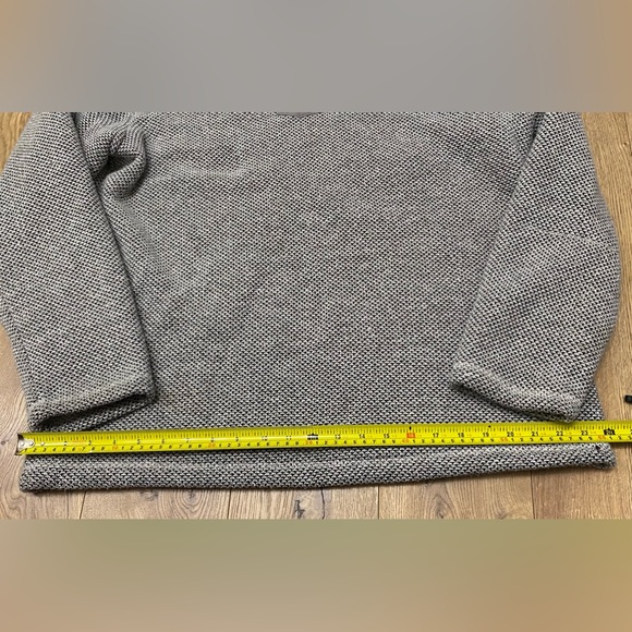 ORVIS Men's Brighton Quarter Zip
Sweater Gray Sz XL - Picture 9 of 12